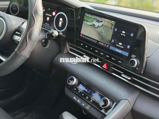 Hyundai Elantra 2023 1.6 AT Đặc biệt - 9500 km