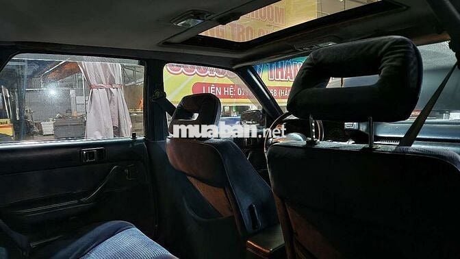 Camry cửa nóc 1988 còn kiểm giá rẻ