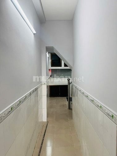 Cho thuê nhà Trần Khắc Chân, Quận 1, 3,7x11m, 1 lầu