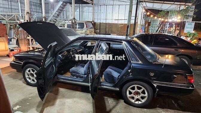 Camry cửa nóc 1988 còn kiểm giá rẻ