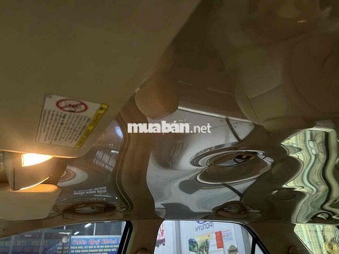 Toyota Fortuner máy dầu std