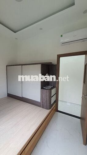 Cho thuê nhà 4PN, 2WC 13tr Đường Số 14 Linh Chiểu