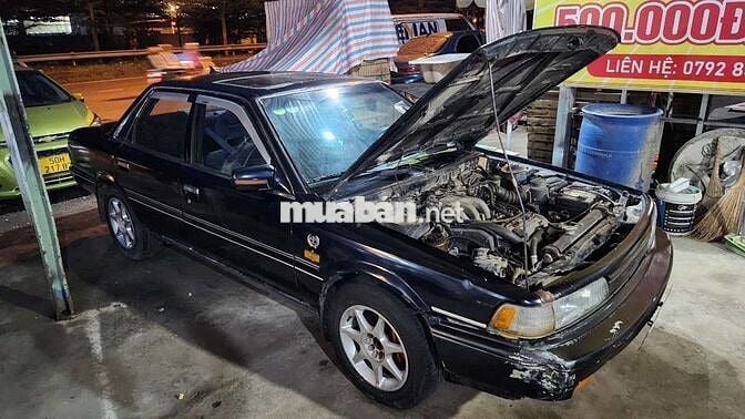 Camry cửa nóc 1988 còn kiểm giá rẻ