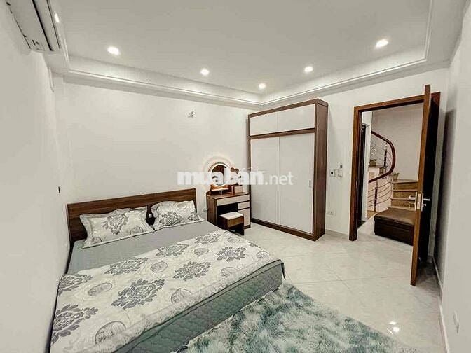 CẦN BÁN NHÀ LẠC LONG QUÂN – NGÕ THÔNG – GẦN HỒ TÂY – Ô TÔ QUA NHÀ