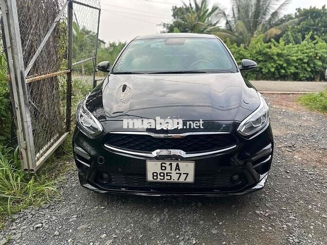 Kia Cerato prenium 2.0 2020 - 75000 km