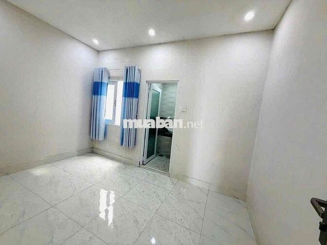 Cho Thuê Nhà Mat Tiền Đường Số-P10-Q6