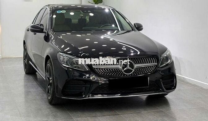 Gia Đình Cần Bán Mercedes C200 Exclusive - SX 2020