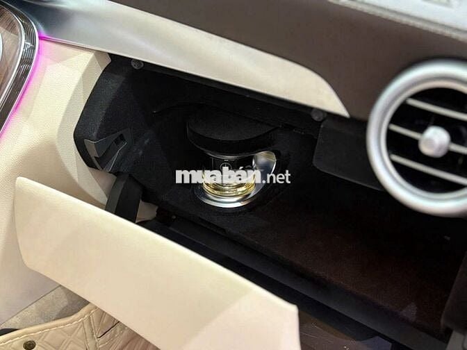 Gia Đình Cần Bán Mercedes C200 Exclusive - SX 2020