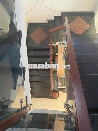 căn góc 2mt trương thị hoa . 4lầu xây ở kiên cố. giá 6,9tỷ bớt lộc