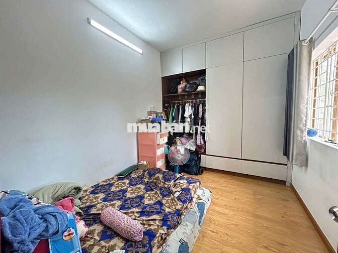 Căn hộ Chung cư Bùi Minh Trực Q8
(lầu 1 tiện di chuyển) DT 45,3m2