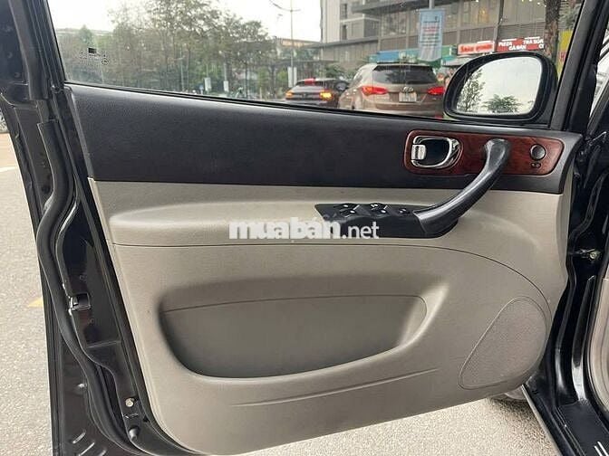 Chevrolet Vivant 2010 số tự động 7 chổ