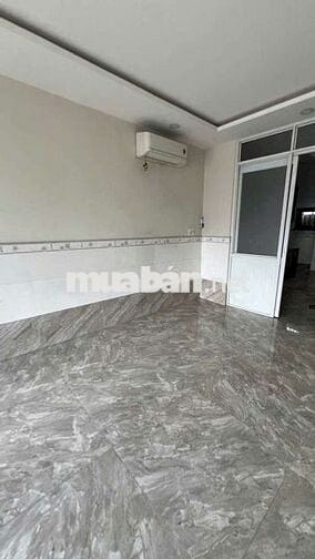 Cho thuê nhà mt ql kinh doanh buôn bán giá 7tr có bớt