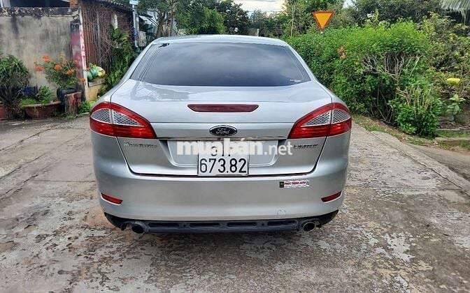 FoModeo,,phiên bản 2,3,,cưc đep sx 2010 AT