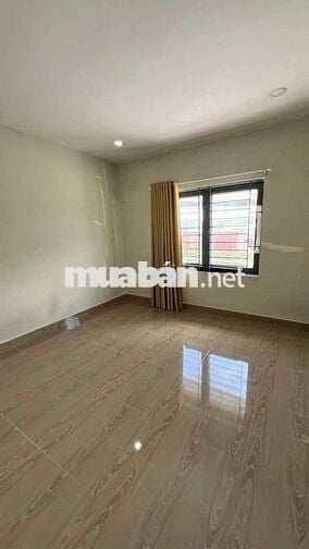 Cho thuê nhà mt ql kinh doanh buôn bán giá 7tr có bớt