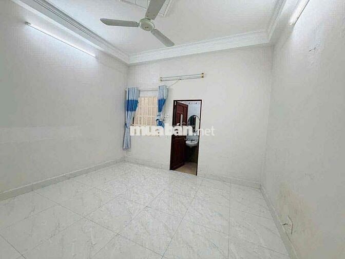 Cho Thuê Nhà Mat Tiền Đường Số-P10-Q6