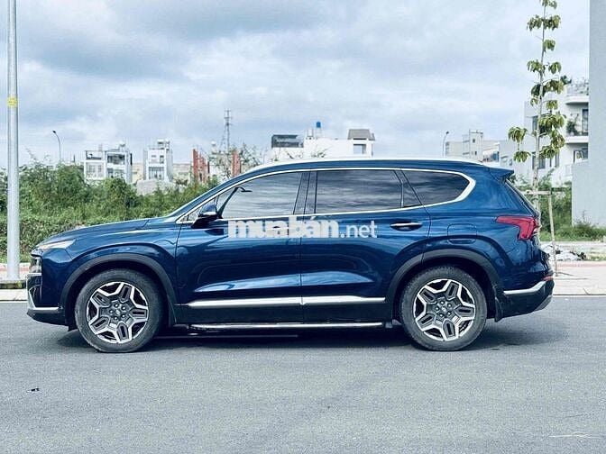 Hyundai Santa Fe 2022 2.2 full dầu odo 3v km