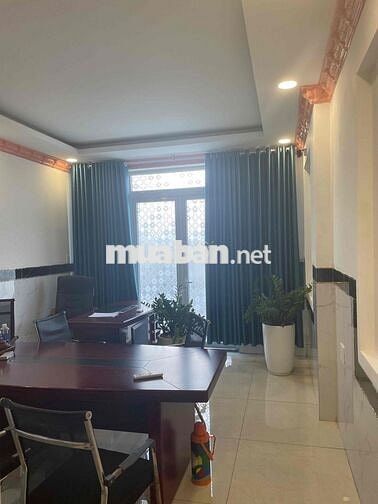 căn góc 2mt trương thị hoa . 4lầu xây ở kiên cố. giá 6,9tỷ bớt lộc