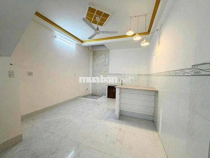 Cho Thuê Nhà Mat Tiền Đường Số-P10-Q6