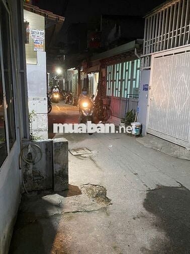 Cho thuê nhà nguyên căn quận 12 - 2 phòng ngủ - 1 LẦU - 1NVS