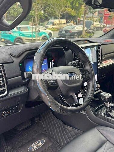 Ford Everest 2022 Titanium 4x2 20.000 km