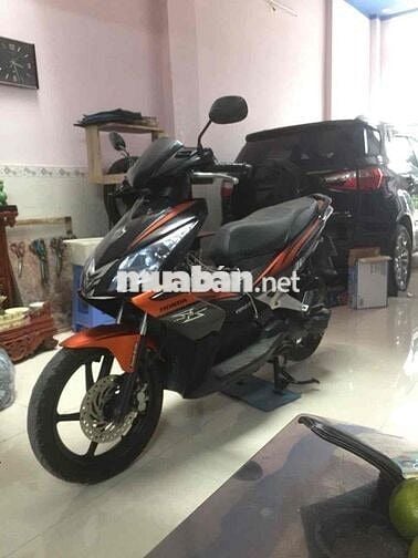 Xe AirBlade Thái Nhập( Cam Đen) Xe Nhà Sử Dụng