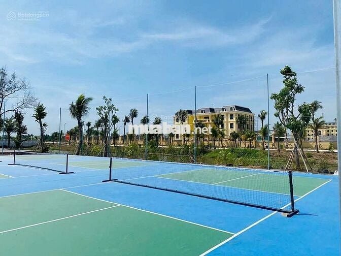 Ban nền đất 112m2 ngay TT hành chính Long An giá 17.2tr/m2 đã có sổ