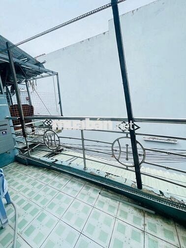 Nhà phố trệt lầu tại Lê Văn Lương. Cổng KDC Gia Long. Sổ hồng sẵn.