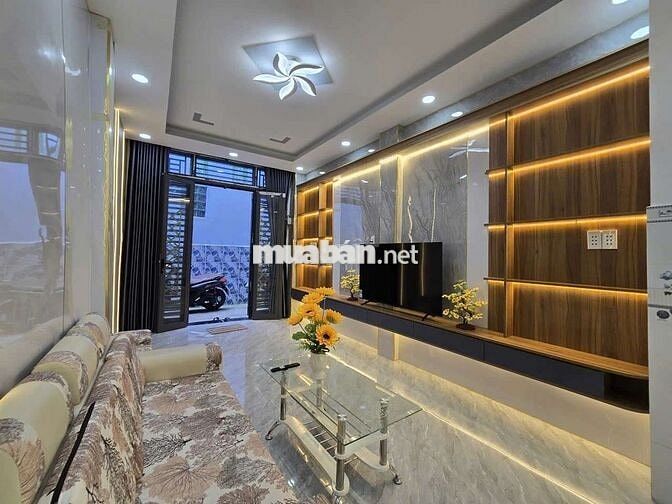 Bán nhà đẹp mới full nội thất hẻm 112 Bùi Minh Trực P5 Q8