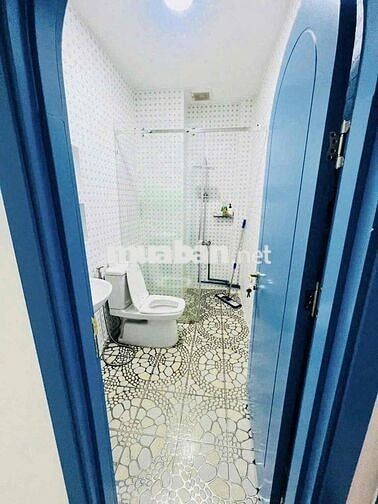 NHÀ ĐẸP GIÁ RẺ !! 22 Hoa Hồng, P7, Phú Nhuận - 5 tầng ngang 4.5 dài 20