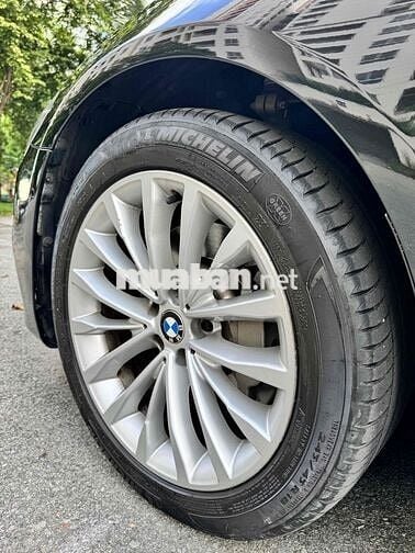 BMW 5 Series 2019 530i - 50000 km