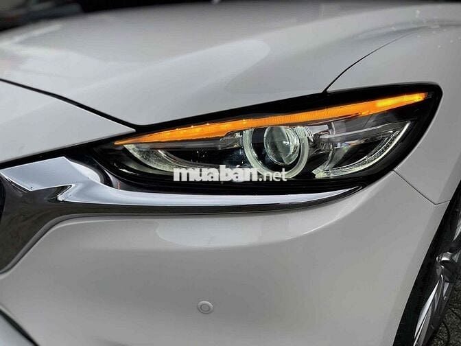 Mazda 6 2022 Signature Premium 2.5 AT - 17000 km