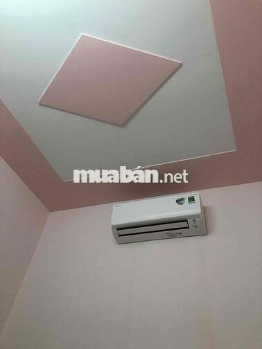 nhà mới 2 máy lạnh,tủ lạnh máy giặt giường nệm quạt bàn ghế