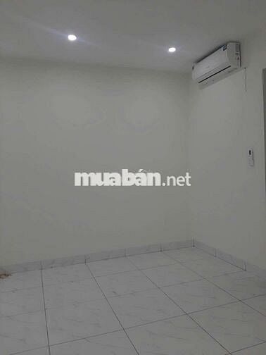 Cho thuê shop TMDV 5 tầng full điều hoà thang máy OCP 1 gia lâm