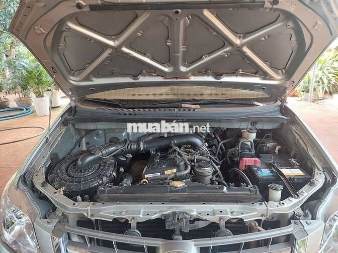 Toyota Innova 2014 XL Bạc