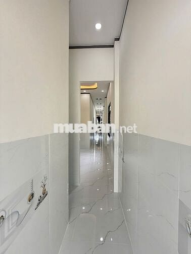 NHÀ MẶT TIỀN HẺM THÔNG NHỰA 10M NGAY CHỢ BÀ LÁT - 795 TRIỆU