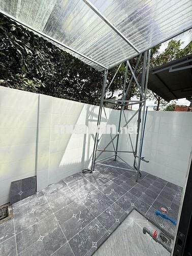 NHÀ MẶT TIỀN HẺM THÔNG NHỰA 10M NGAY CHỢ BÀ LÁT - 795 TRIỆU