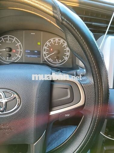 Toyota Innova 2019 2.0E - 128000 km