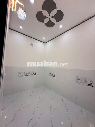 NHÀ MẶT TIỀN HẺM THÔNG NHỰA 10M NGAY CHỢ BÀ LÁT - 795 TRIỆU