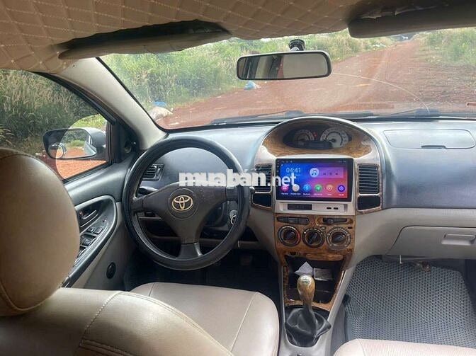 Vios 2004 - 123456 km