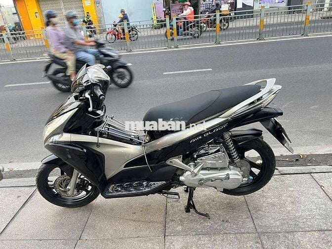 Honda air blade 2012 mới 90% biển số thành phố