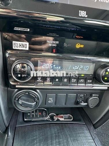 Toyota Fortuner 2021 2.7V 4x4 2 Cầu Máy Xăng Nhập