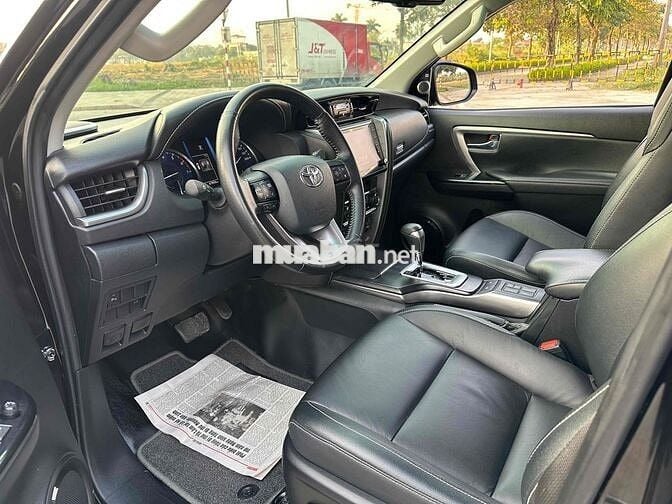 Toyota Fortuner 2021 2.7V 4x4 2 Cầu Máy Xăng Nhập