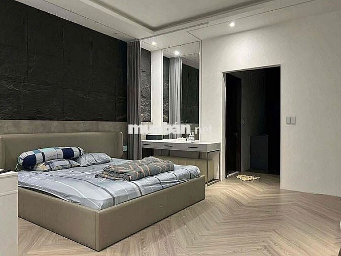 CHO THUÊ NHÀ ĐẸP 3 TẦNG 3PN KHU GẦN PHẠM VĂN ĐỒNG GẦN BIỂN