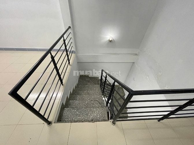 Gấp bán nhà HXH quay đầu 4x19 cách Dương bá Trạc 30m đã hoàn công 10t3