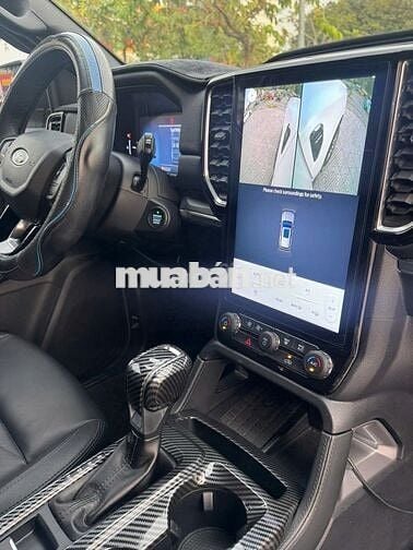 Ford Everest Titanium 2.0L 4x2 AT 2022- 20000 km