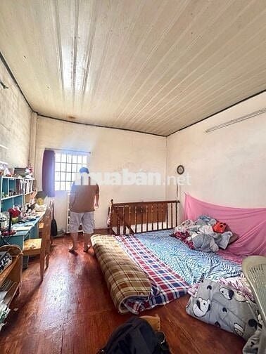 NGUYỄN TẤT THÀNH Q4- SÁT MT - 50m2- 2 TẦNG- CHỈ 4 TỶ NHỈNH