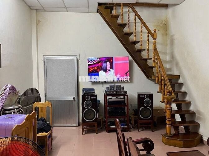 NGUYỄN TẤT THÀNH Q4- SÁT MT - 50m2- 2 TẦNG- CHỈ 4 TỶ NHỈNH