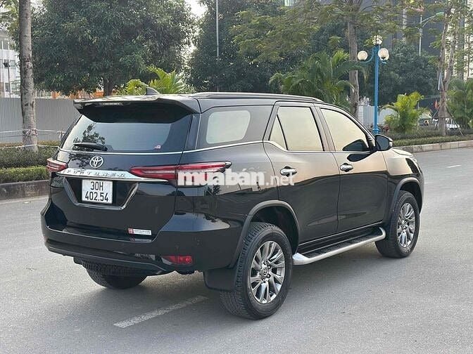 Toyota Fortuner 2021 2.7V 4x4 2 Cầu Máy Xăng Nhập