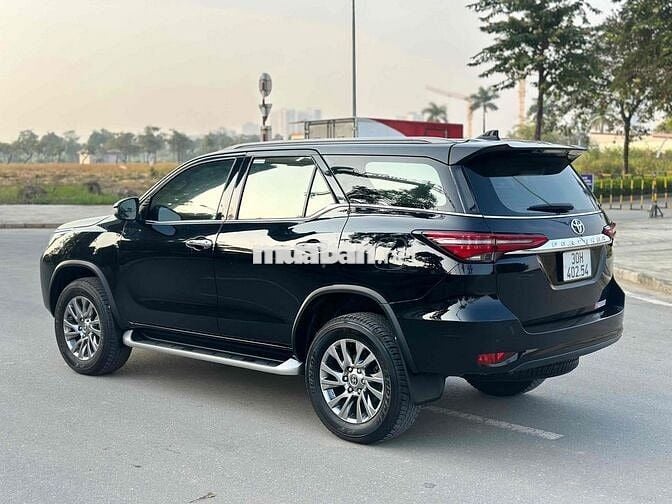 Toyota Fortuner 2021 2.7V 4x4 2 Cầu Máy Xăng Nhập