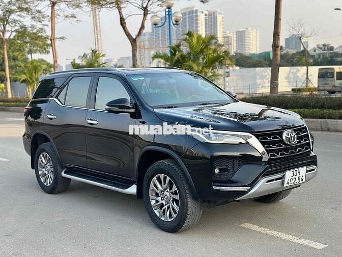 Toyota Fortuner 2021 2.7V 4x4 2 Cầu Máy Xăng Nhập